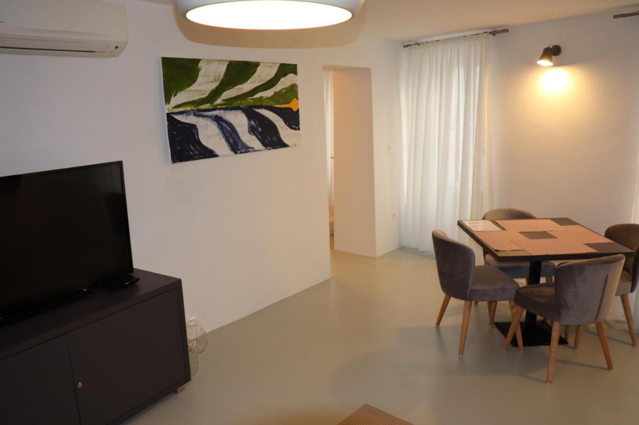 Apartment Adriatico Eterno 2 Ровінь Екстер'єр фото